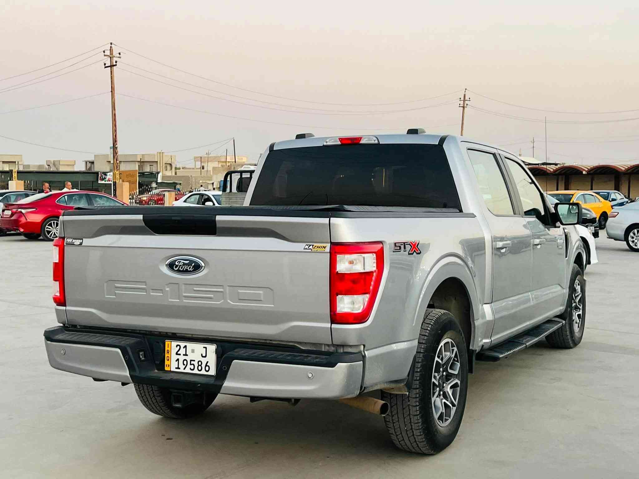 فورد F150 
موديل 2021 STX محرك 6 تنفس طبيعي 
كير 10 نمر تعليك كشن منفصل 
ضرر بابين بدون دواخل بجم كبس بودي كبس 
ماشيه 80 حقيقي
بودي قصير باب طويل المرغوب 
السياره عدا البابين كفاله عامه 
السعر مناسب اتصل وادلل 
***********
