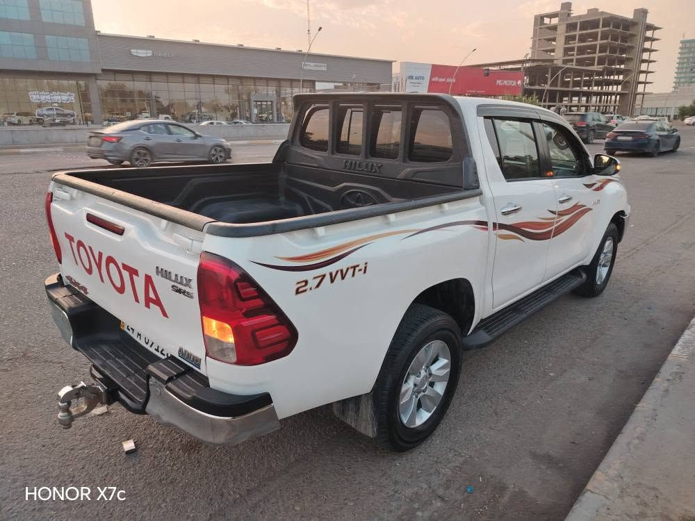 هايلوكس بيكب • ٢٠٢٠ • جير عادي