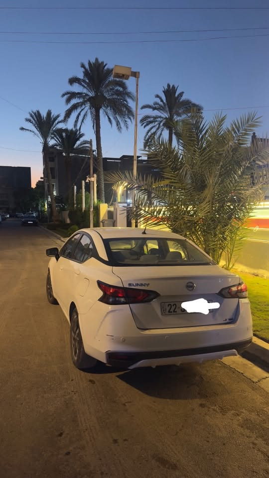 سيارة سني خليجي موديل 2021  لون ابيض
المكينة 1600 مكفولة كير ومكينة وكلشي كفالة عامة بيها طخة خفيفة  ( الجاملغ الأمامي ) 
ماشية 98 كيلو
رقمها أربيل 
موقع السيارة بغداد شارع فلسطين
الرقم // ‭*********** 
السعر // 118 وبيها مجال
