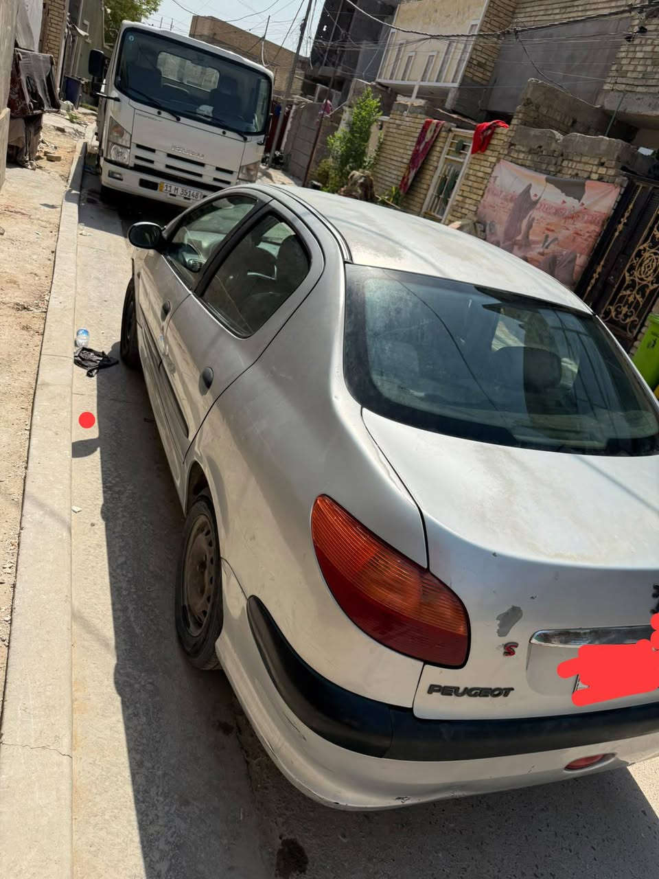 السلام عليكم بيجو فرنسي ٢٠٦ موديل ٢٠٠٩ باسمي السياره تمشي يرادلها ترتيب 
السعر 40$ وبيه مجال
الرقم:***********
