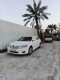 كامري GXL • بدون ضربه • تحويل ٢٠ يوم