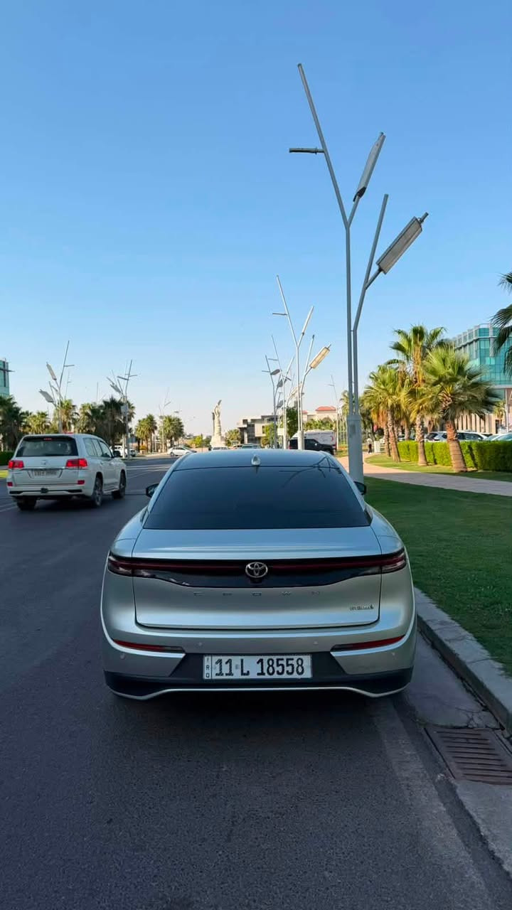 شركة عبد اللطيف
مواصفات 1/1 بانوراما
محرك 2500 هايبرد
فول مواصفات لمتد
ماشية 60الف
سقف بانوراما
‏‎لايت 4 عدسات
‏‎شاشة كبيرة + كيجات ديجتال
‏‎سستم صوت JBL + دمام خلفي
‏‎رادار  امامي + مانع تصادم + تحدي مسار
‏‎رادار خلفي + مانع تصادم خلفي
‏‎رادار جوانب + نقطه عمياء
‏‎تحكم مقاعد امامي كهربائي
‏‎مقاعد جلد ابيض ملكي  + تبريد كشنات
‏‎شاحن وايرلس
‏‎ميموري كشنات
‏‎ويل 19 إنش 🛞
‏‎فول منافذ TPC + كار بلي 🔋
‏‎ باقي مواصفات الكراون معروفه
مغلفهbbf
السعر 315$

لستفسار اتصال ودلل ***********

مكان السياره بغداد
