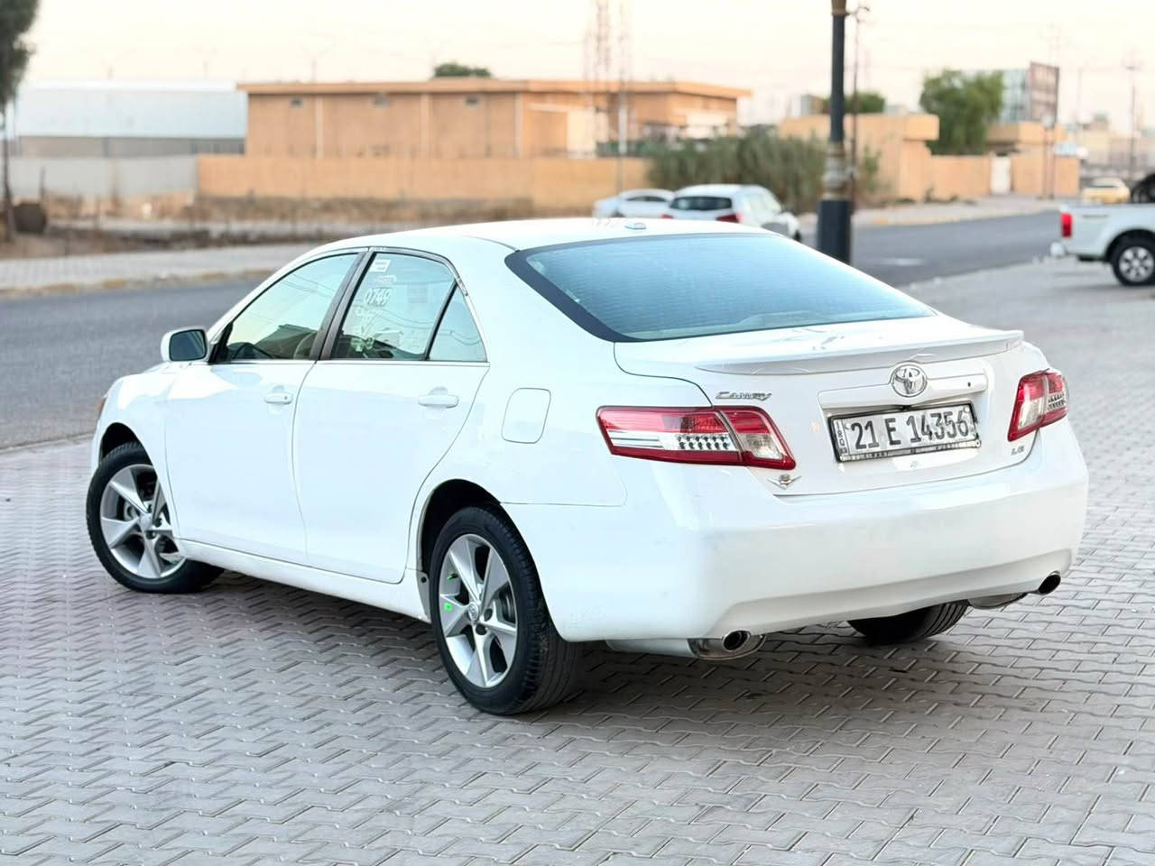 سلام علايكم 
كامري موديل 2010 مصفات le

كشن كهربا حساس خلفي داخل اصفر  تحكم استيرن  تحديد سورع 

سنويه جديد. رقم دولي  شرط تحويل وكاله 

محرك 6سلندر كير محرك بشرط لا صرف لا صوت لا بخار 
 

سياره بي 3 قطعه صبخ  بي شوي دواخل 

سعره 79  بي مجال قليل 
*********** كركوك, العراق
