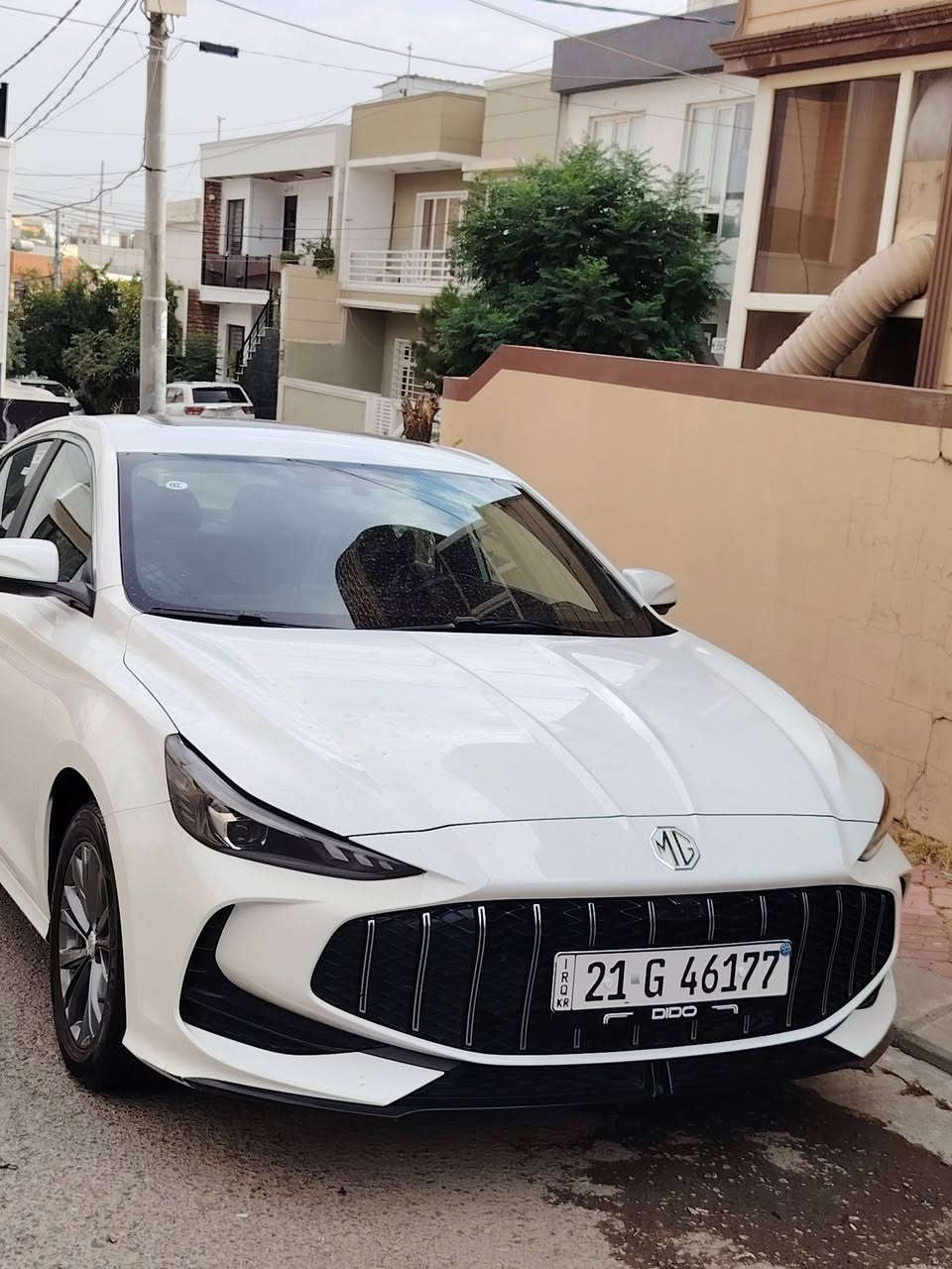 بەناوی خوای گەورە
mg gt 2025 بۆیاخ تەنک

22هەزار ڕۆشتوه فول مواسەفاتە 

یەک پەڵە pdr بچوکی هەیە لە دەرگای دوای سایەق هەیە لەگەڵ شوختێک دیار نیە 

دەعامیەکانی و دۆسەکانی ppf کراوە 

شاشە ئەندرۆید و لیدی داشبڵ و گاعی سەر دۆسەی بۆ دانراوە زۆر جوانە سەیارەکە 

لە سلێمانیە 

***********

