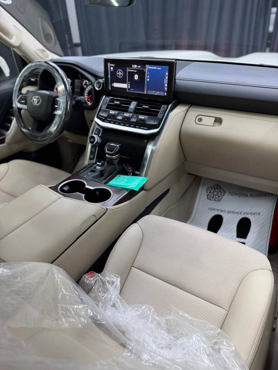 LAND CRUISER_2023 
Twin Turbo
_GXR_60,000Km

اللَّهُمَّ صَلِّ عَلَى مُحَمَّدٍ وَعَلَى آل مُحَمَّدٍ

🔷تويتا لاندكروز موديل (2023) توين توربو
🔷سياره زيرو شريكه ساز باب اولا
🔷سياره مواصفات (GXR)
🔷سياره (٦) سلندر توين توربو 
 

🔷سياره گير محرك بشرت مامفتوح كل بشرت
🔷4 اطارات و ويل جديد شريكه 
🔷سياره داخل بيجي كوشنات جلد
🔷كامل غراضات موجود ة

🔷مواصفات سياره 
(كوشنات جلد _ شغال عن بعد
_ كاميرا _ كوشنات تدفيه _ شاشه كبير
٣ شاشات بيلادي _ وايرليس شحن _   نيظام eco _ سلايت _ النزلاق _ثلاجه _ زينون _ حساسيه الديك المؤخره مرايات _)

🔷سنويه هزه كل جديد مباشر حول

🔷• نظافه ١٠٠٪ كامل سيرڤس بدون نقص و

🔷مكان سليمانيه
🔷سعر (648$)
🔷رقم . *********** السليمانية, العراق
