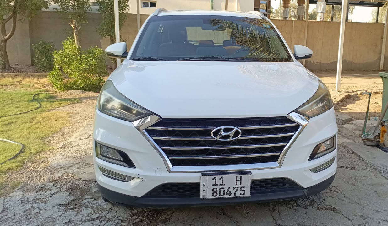 توسان 2020 للبيع
الكاصد كامل مواصفات ماعدا البانوراما 
تخم تاير، كفالة عامة ، محرك،  گير 
مكان السيارة : بغداد / جسر ديالى / تقاطع النهروان
سعر :188  وبيها مجال  
رقم هاتف :  ***********
