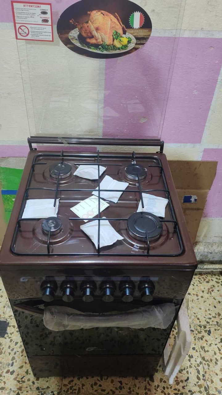 سلام عليكم عندي طباخ جديد ممستعمل ١٥٠ بي مجال بس شي قليل***********
