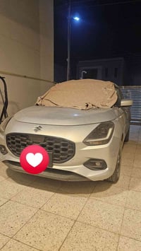 سوزوكي سوفت هايبرد 2025   ماشيه 7 الالف  مطلوبه للشركه  مكفوله عدا طخه...
