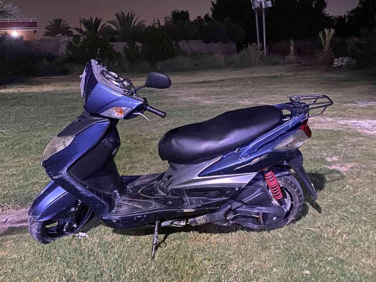 سكنس فحل كابريتر 
مكاني التاجي قرب المعسكر 
سعرهه ٤٥٠ وبيهه مجال 
*********** واتس اب
