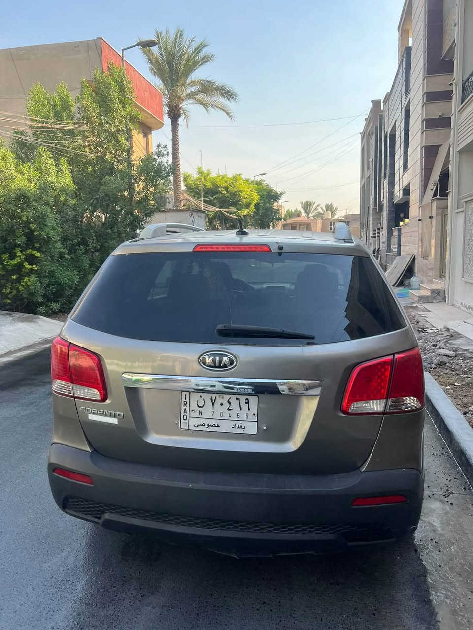سورنتو 13 فول نضافه 6 سلندر 3 قطع تبريد 7 راكب السياره بيها بچم سعرها 120 ورقه رقم الهاتف ***********
