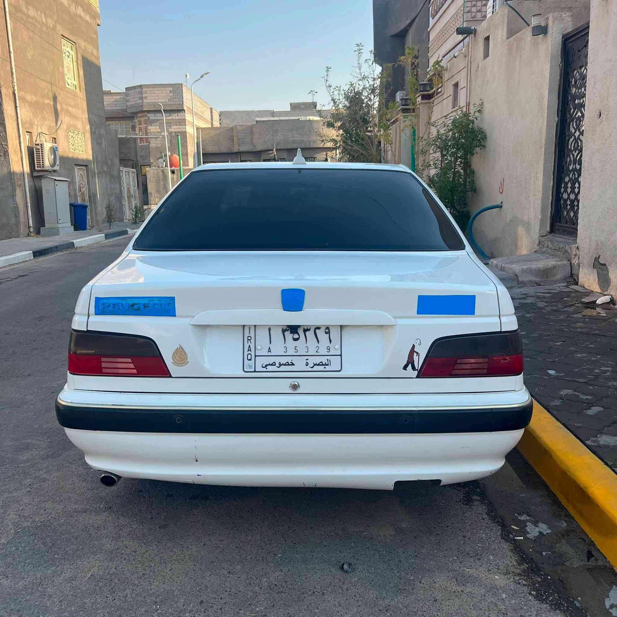 بيجو بارص موديل2022 السياره سنه  وتصير حره رقمها بصره راعيه موجود بلتنومه ويسوي وكاله قياده  سنويه ل 28 سياره جاهزه تبريد تدفئه تحكم ستيرن كله يشتغل  مري شفط ويا السويج  باتري جديد   و منضومه وقاعده فيت بم جديده توه شادهن شاشه بلاد 120دك جرس لايت زنون دوشمه أرضية وجنطه  100 ألف  حساس 
السياره مكفوله بيه بارد قليل اباب السايق  كامره خلفيه سياره سعره 58 وبيها   وبيها مجال   العنوان بصره الزبير 
 ***********
واتساب
