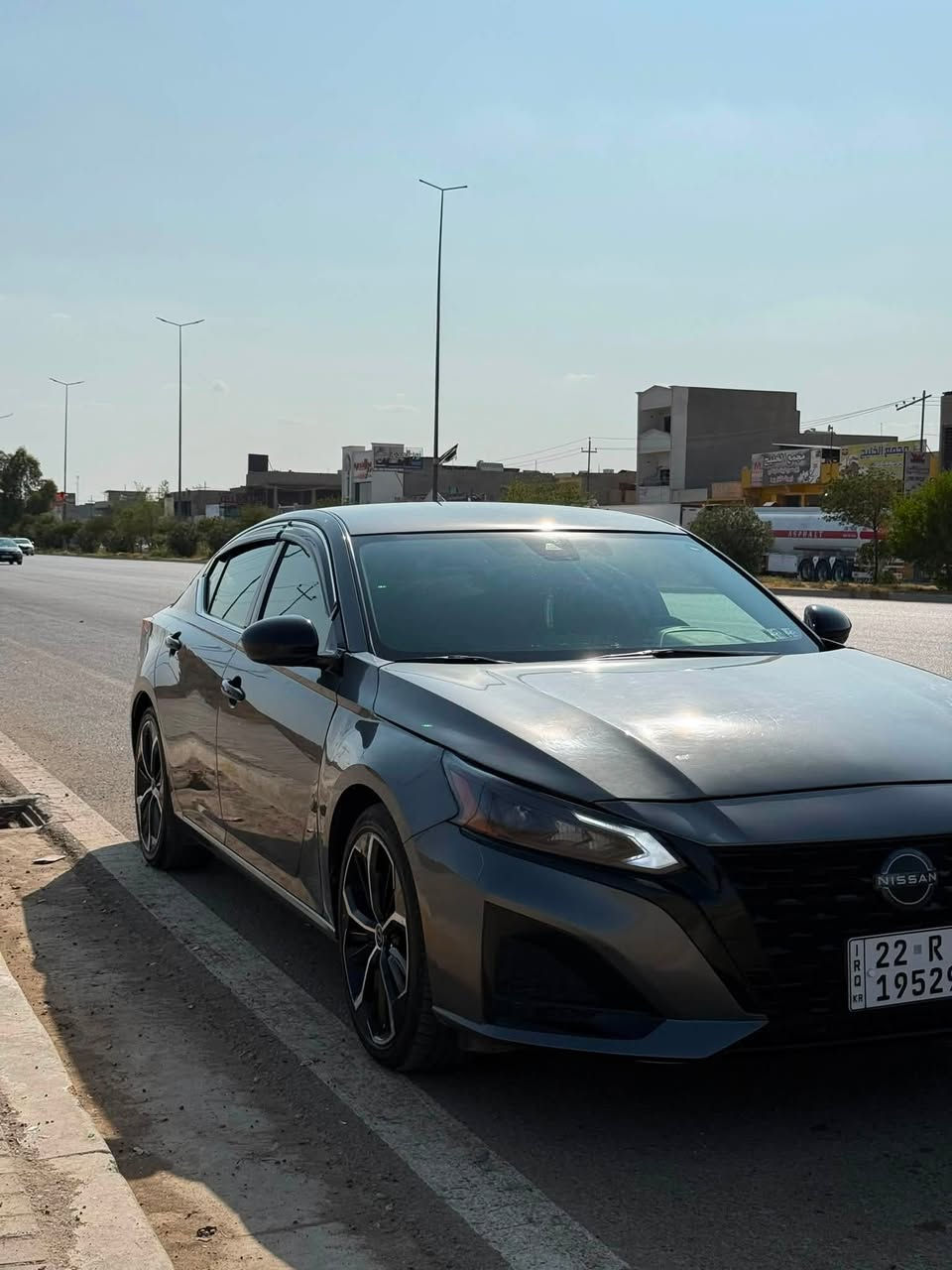 سلام عليكم 

نيسان التيما للبيع موديل 2023 SR 

ماشيه70.000 ميل 

سياره بيها قطعتين جاملغ والسكن مصلحات نفسهن 

والجاملغ الخلفي بي 4 اصابع تعديل بارد 

بيها بطاقه بانزين كامله

سعرها 155$ وبيها مجال للطيبين 

مكان كركوك للاسفسار ***********
