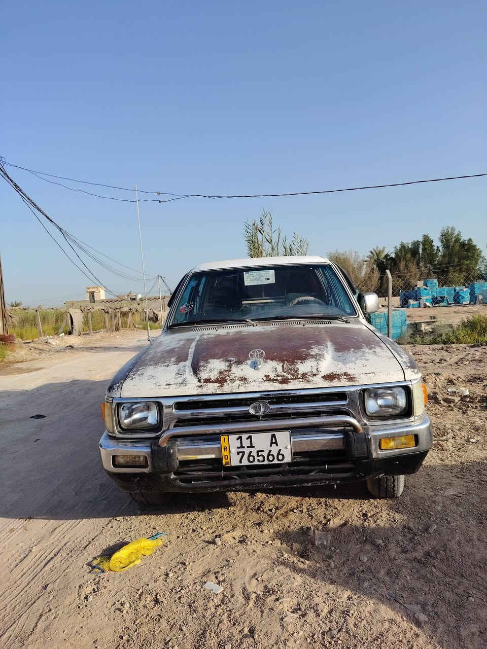 اسلام عليكم
سياره بيكم تيوته دبل قماره مديل 89 مكفوله من الضربه و الصبغ بس السياره جارده ع وضع الشركه كير محرك مكفولات شاصي كله مكفول رقم انكليزي سنويتها صاريلها خمس ايام جديده السياره بسمنه مداور ثاني يوم السياره رقمها بغداد بس مكانها نجف و بسمنه السياره يعني هم نجف
سعر السياره 55 ورقه و بيها مجال قليل
رقمي ***********
