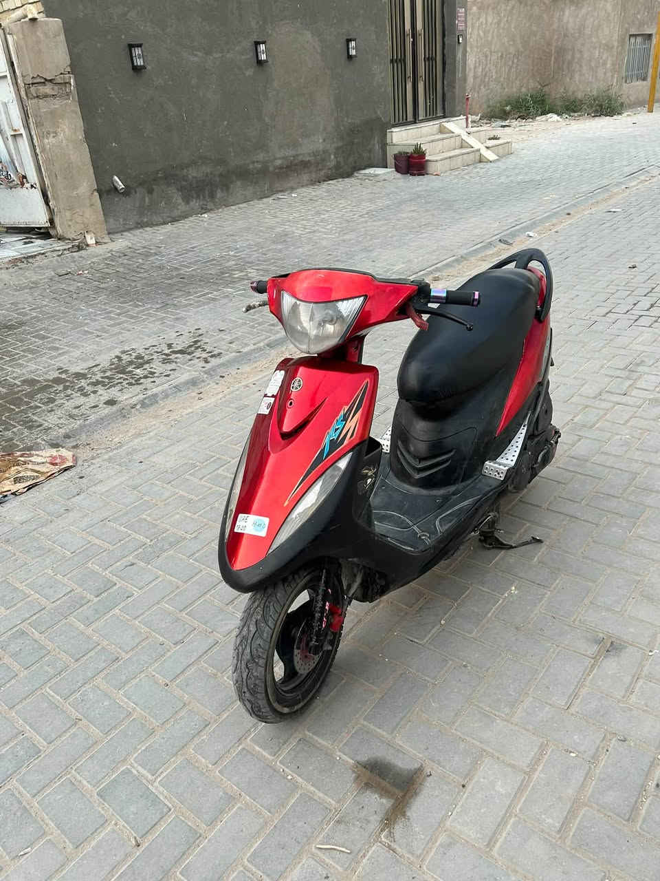 سلام عليكم 
ماكس عدله لبيع
  دراجه  كامله نقص براغي  مال صلنصه من جوه 
كامله ما بيه نقص لا تبخير لا تتقيص 
مكان بغداد سبع اقصور شارع ابو علي 
سعرر 450.. رقم ***********
