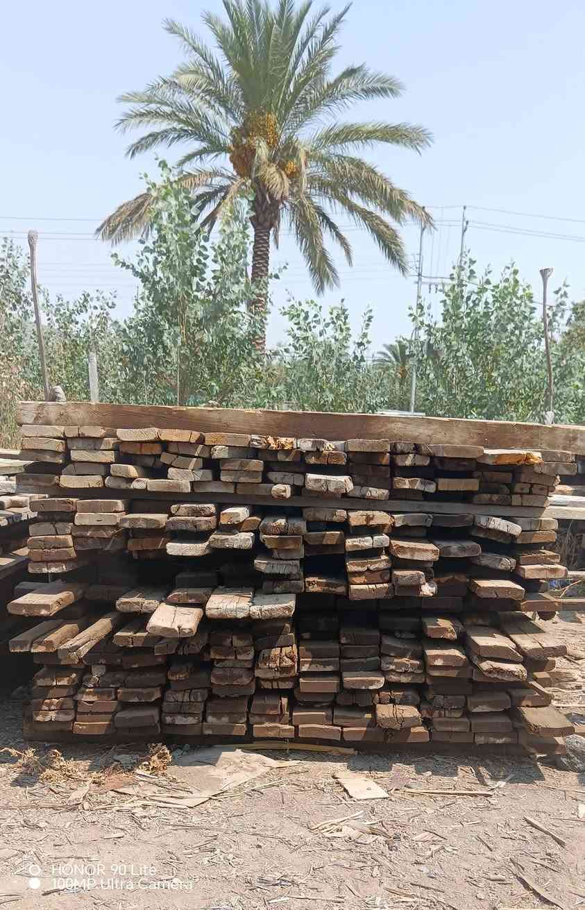 السلام عليكم 
متوفر قالب خشب نضيف للبيع 
لوح 4متر _740 لوحه 
لوح 3 متر_264 لوحه
سير 3 ×3 طول 3 متر_265 سير 
سير 3×3 طول 4 متر _11 سير 
سير 2×4 طول 4متر _10 سير 
بلاويد جديد مشرح عل 40 استندر _ 60 قطعه
جگات حاضن سن خشن _350 جگ
جكات فلات _50 جگ
سيور مقاصير 3×3 من 50 الى المترين _حوالي 250 
+تواصيل مختلفه _200 
مكان الرمادي 
***********
