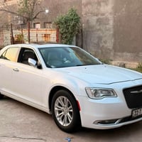 اوباما 2016 ابيض كندي مكفول مواصفات سي فول ماشيه 125 الف كيلو مراوس بس...