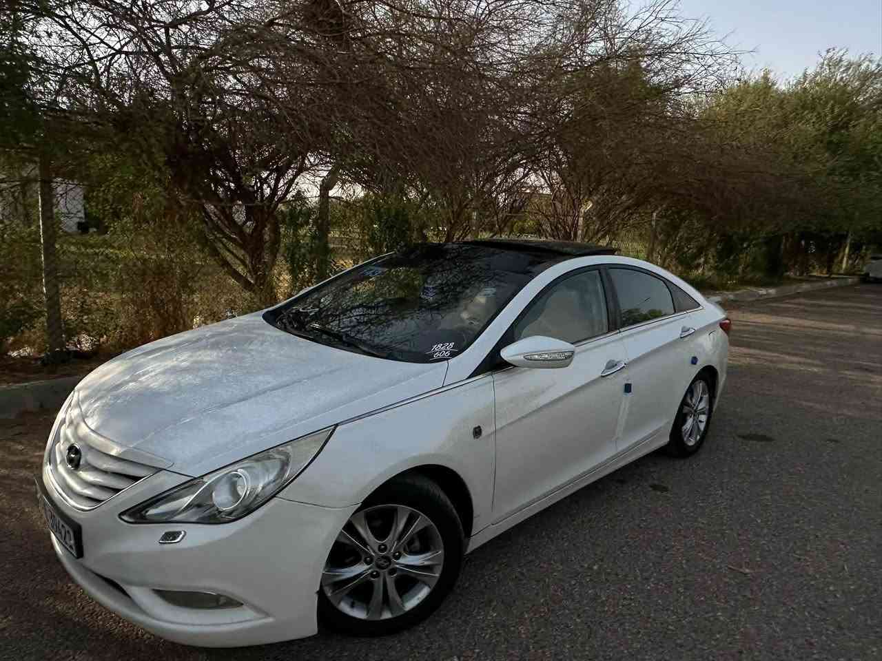 هونداي سوناته للبيع او مراوس حسب القناعه
موديل 2010
2400 شرط ممفتوح ولامبدل لا صرف لا بخار 
بيها شبر بجاملغ امامي واشويه بلباب سايق سياره فول مكان سياره كركوك حي الواسطي 
سعر 108 بي مجال ***********

