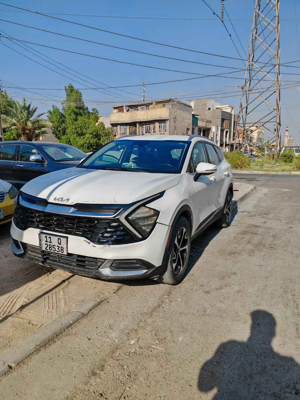 سبورتج 2023 هايبرد Ex
سيارة وارد امريكي ماشية 54 الف مايل
حادثها جانبي بيها قطعه تبديل الي هيه باب و الباقي كله على وضعها و تصليح موجود صور الحادث

السيارة بيها صوت طكطه بالتشغيل اعتقد بيها راجز حسب ما سئلت الي ياخذها هو يصلحها ما احب اصلح سياره صراحه
الرقم بغداد
السعر 175 ورقة بيها مجال قليل كلش حك الجية
سيارة معروفة مواصفاتها كير ماوس حساسات بكل مكان محرك 1600 تيربو + هايبرد سيارة اقتصادية و عملية

*********** رقمي
