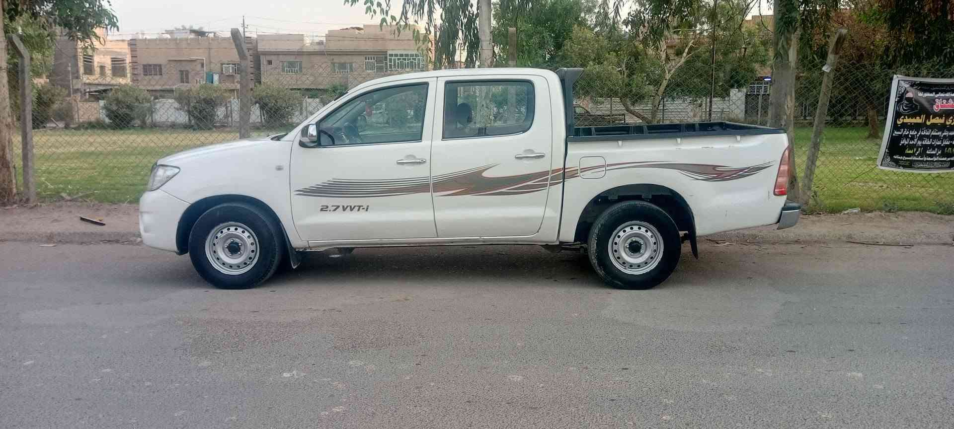 هايلكس دبل • ٢٠١١ • رقم بغداد