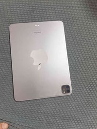 ايباد 11 برو M2 • ٢٥٦ • بطارية ٨٢٪