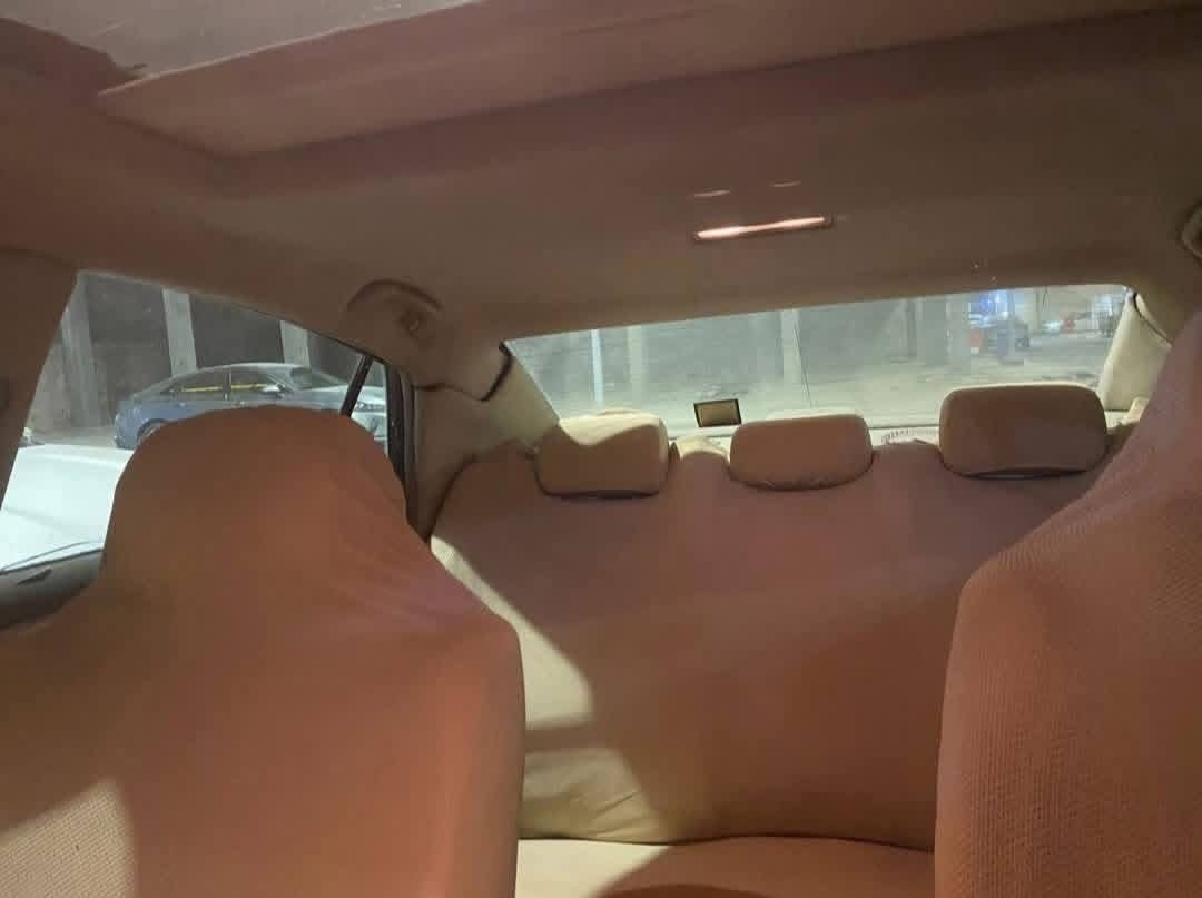 تيوتا افلون موديل ٨ خليجي صبغ عام اثر جراد
بيها جاملغ وشويه من البنيد وراجع بارد 
كير ومحرك بحاله جيده 
السعر ٦٥ مكاني بابل 
***********
