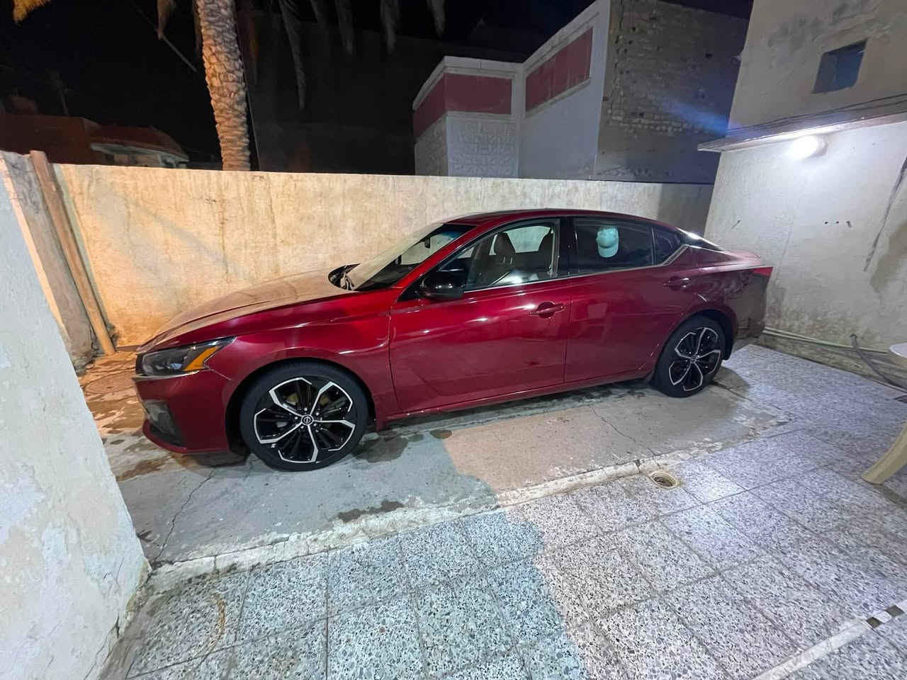 (بسم الله الرحمن الرحيم )
على بركة الله /
نيسان ألتما //للبيع 🚗
 موديل //2023  
رقم //أربيل /سنويه بسمي أصدار جديد هزه جديده ✨

حادث //جاملغ وبنيد أرباك طاك راجع سيتم 🧑🏼‍🔧
السياره 🚗//ماشيه ؟؟(28)مايل 
موصفات السياره ؛؛؛؛؛؛؛؛؛؛؛؛؛؛؛؛؛؛؛؛؛؛
-فئه السياره -SR-
-لون أحمر 
-كشنات تفئه 
-كشن السايق كهربائي
-تبريد كهربائي 
-رادار أمامي /خلفي 
-توقف ذاتي 
-تحديد نقطه عمياء 
-تحديد مسار 
-ويل ١٧رياصي +تخم جديد 
-قطعتين تبريد 
-شفتات ستيرن 

 !علماً موصفات هواي ماذاكره 
سياره في حاله جيده وستخدام قليل 
صور الحادث مرفقه :::::::::::::::::::::::::
  رقم الهاتف ☎️📞📲

/***********/
/***********/
أتصل وبيك خير ودلل 
علماً سعر السياره على الخاص راسلني وتدلل 
ارقمي مفتوحه
