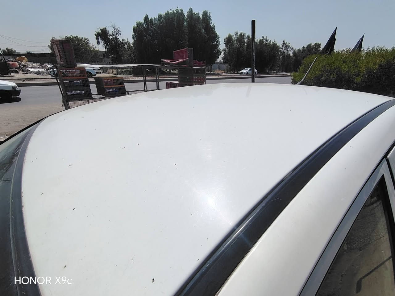 السلام عليكم لانسر انسبوشي موديل 11 رقم بغداد مابيهة  غير ذن الطخات  الموضحه في الصورة السيارة بلادية ونضيف على وضع الشركه رقم بغداد بسمي ماشي 239 السيارة كهربايات مكينة ما ملعوب بيهة ابد السعر 78 وبيهة مجال الإستفسار *********** العنوان بغداد

