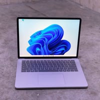 Surface Laptop Studio • i5 الجيل ١١ • رام ١٦ جيجا
