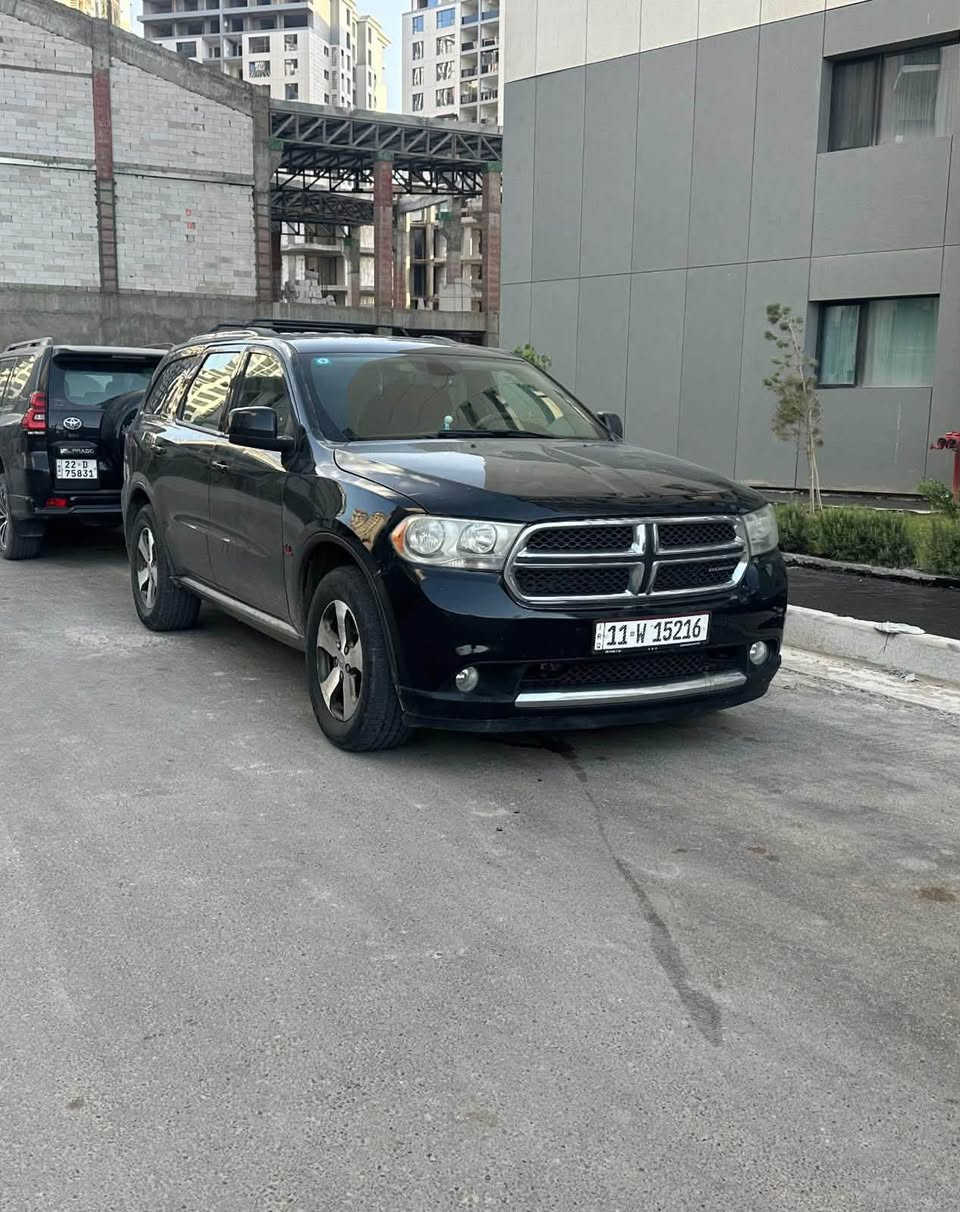 دورنكو ٢٠١٣  وارد امريكي ب امريكا بس جنطة سرقة
و بيها صبغ بالعراق بدون دواخل بدون شواصي  السيارة عليها ادامة كاملة صدر امامي خلفي جديد
محرك ٣،٦ sxt 
ماشية ٢٤٠ كم 
سونارها بالمنشور 

قفلها 139

***********
