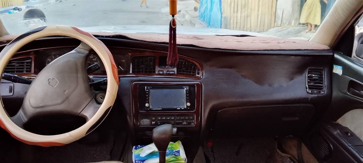 سلام عليكم هاي السياره جازه مجهزه للبيع كفاله عامه العنوان بصره شقق الميزه مقابل شارع الميثاق السعر 65$   ***********2
