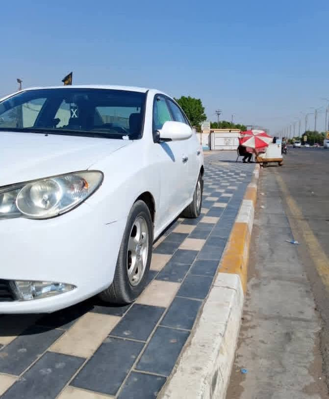 سلام عليكم النترا 2009سياره بسمي مكينه كير مكفولت تخم تاير جديد تبريد مكينه 1600دوشمه جديد صدر أمامي خلفي جديدلايت زنون شاش اندرويدالسعر85وبيه مجال قليل مكاني بغداد رقم الهاتف***********
