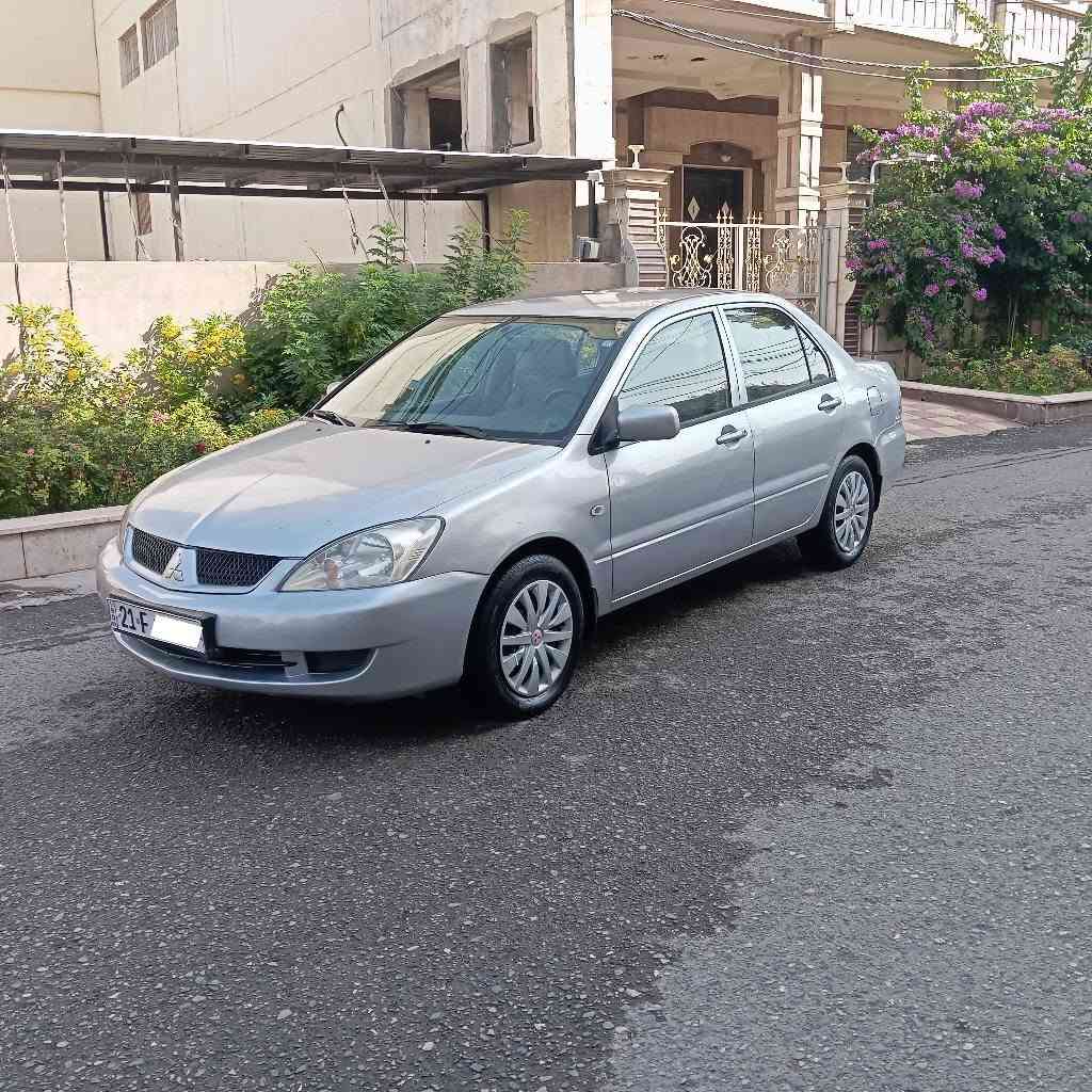 لانسر • ٢٠١١ • اوتوماتيك