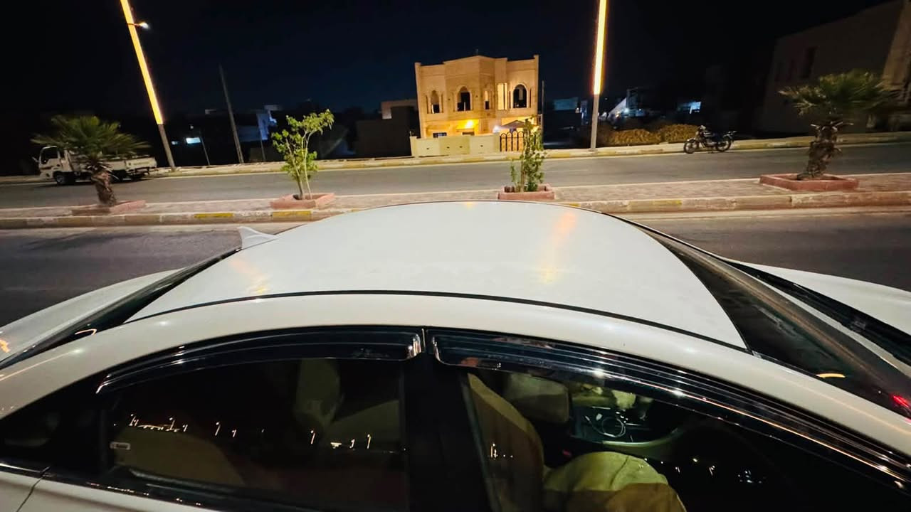سوناتا ٢٠١١ • محرك ٢٤٠٠ • صبغ