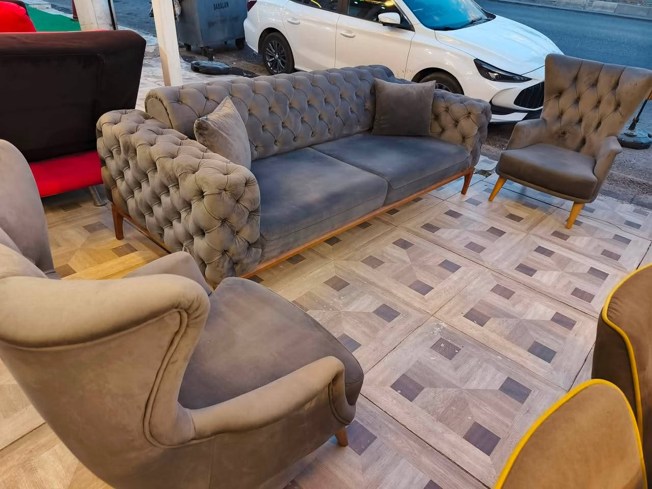 🛋 موبليات لا ماسو 🛋️
تخم تركي مستخدم ٥ نفرات بميزة السرير نضيف جدا وسعر مرتب

يتوفر توصيل 🚚 الى جميع محافظات العراق

للحجز الفوري راسلنا واتساب☎️:***********

                ***********  

📍العنوان اربيل سايدين المنارة مقابل سوق اللنكة الجديد مقابل عمارة F

⏰ يومياً من 10 صباحاً لـ 11 ليلاً ‎
