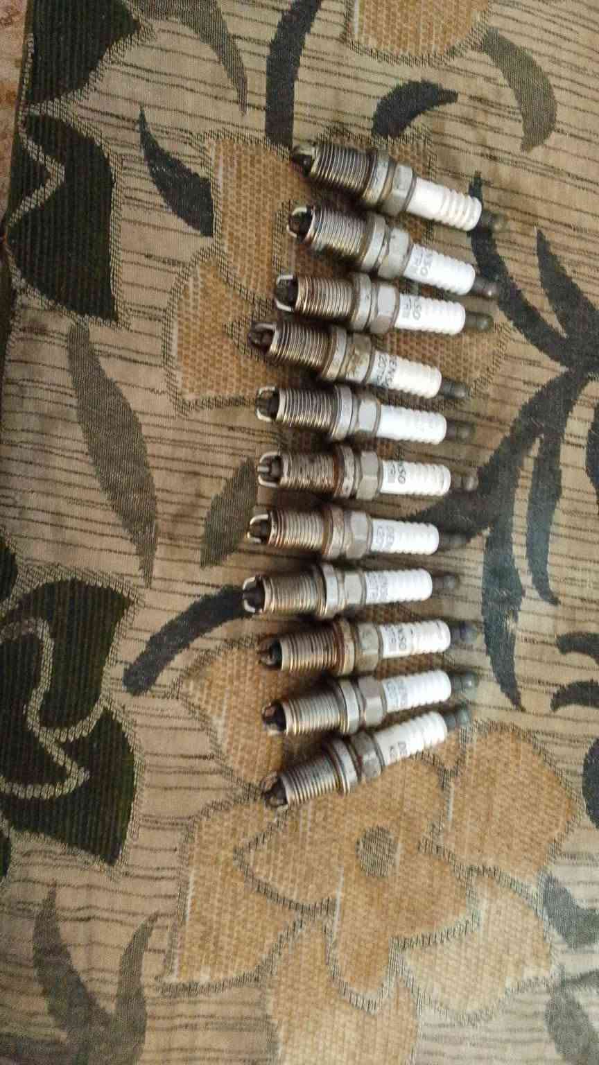 قيم وتعال اخذ ولماعنده بلاش وياهن هواي بعد غراض
