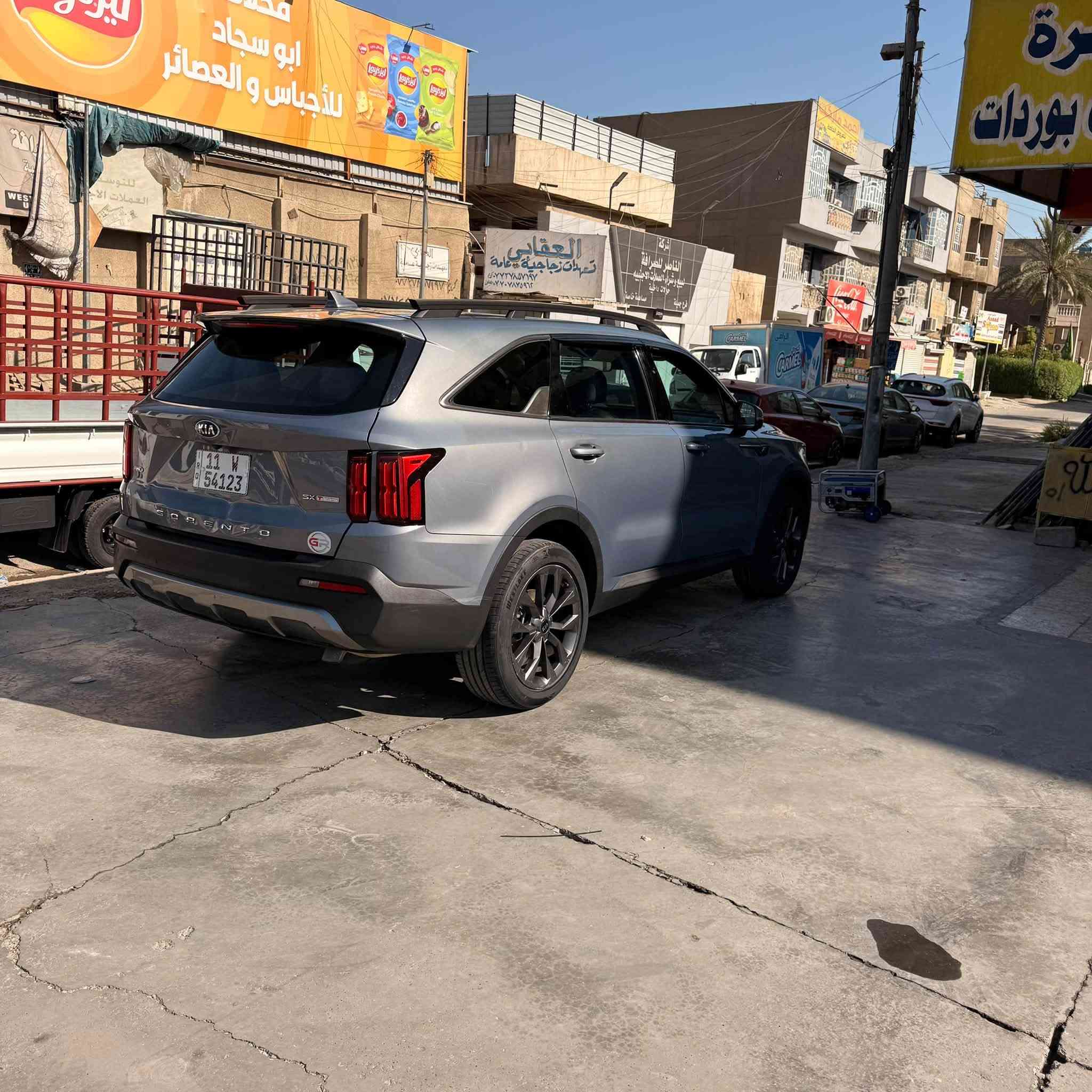 كيا سورنتو وارد امريكي  2021
رقم بغداد بأسمي رقم جديد لون صدر الحمام 
بدون لا شاصي ولا لغد هذا رابط صور الحادث 
https://share.google/ksIFq1R8HktP7E0nV
وارد امريكي 7راكب VIP
⬇️المواصفات⬇️
1.بانوراما 
2.محرك ٤ سلندر 2500 تيربو چارج طيارة🚀
3.بصمة _وتشغيل واطفاء عن بعد
4.حساسات خلفية و رادار محيطي
5.ترحيب دخول
6.اوتو هولد
7.كشنات جلد
8.كشنات تدفئه تبريد 
9.صندوك كهرباء
10.رادار امامي
11.كشنات كهرباء
12.ثلاث شاشات كبيرة لمس
13.نظام قيادة تلقائي
14.نظام الحفاظ على المسار
15.انظمه قياده عدد 5
1. كامرة خلفية
2. بانوراما
18.محرك 2500 تيربو چارج
19.گير  8 نمرة
20.لايتات 3 عدسات زنون
21.اشارة بالمري
22.سايد بريك بصمه
23.خاصية شحن موبايل واير ليس
24.نظام تثبيت السرعة.
سعر 16500 دولار بي مجال قليل 
***********
مكان السيارة بغداد
ملاحظة عتبر السيارة مصبوغة حزام
