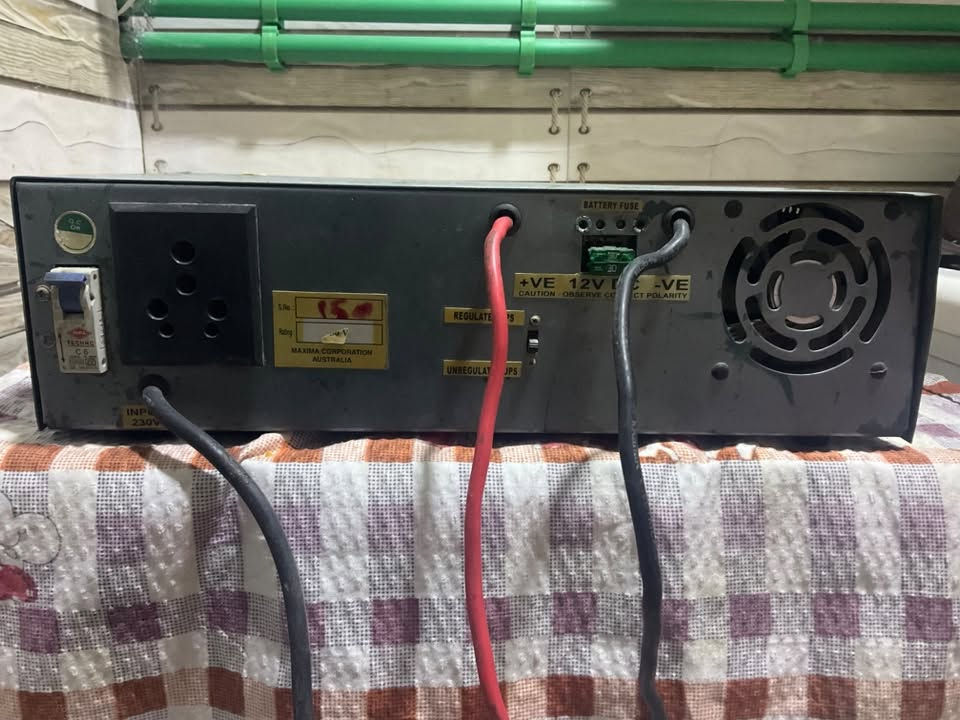 السلام عليكم
عاكسة ماكسيما ٢.٥ امبير
مستعملة بحالة جيدة
تشتغل على باتري 12v
السعر ١٢٥ الف
شهداء البياع
***********
