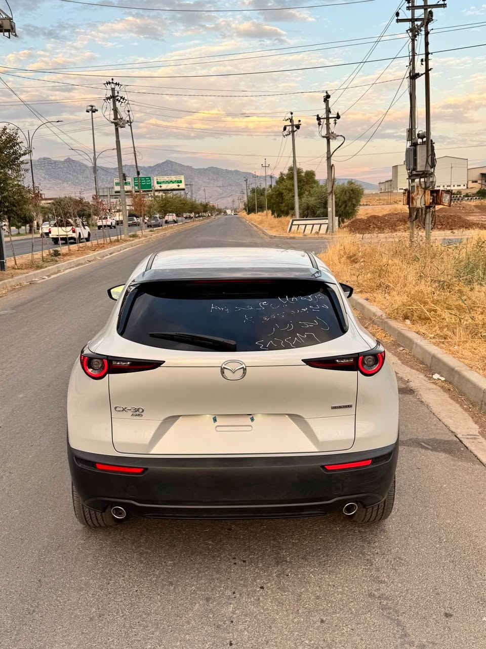 مازده CX30 بوند جملخ صبخ بدون دواخل ارباك سترين سيستم شرت ترقيم شيمالي مواصفات AWD بصمه ويل كروم شاشه شغال رادار حساسات كوشنات جلد كهرباي هيتر فول بس بدون فتحه سعر 123مجال بسيط رقم ولتساب *********** اكر, نينوى
