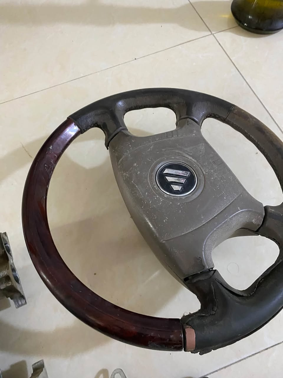 قطع غيار • فتون • تقاطع درويش