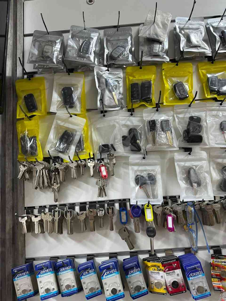 مفاتيح دريم ستي

عمل جميع انواع المفاتيح وكيلونات الشقق وفتح جميع انواع الشقق وبرمجه جميع انواع الريمونتات وفتح جميع انواع السيارات
العنوان : مفاتيح احمد مقابل البوابه الجديده مجاور سومر
الاستفسار:***********
