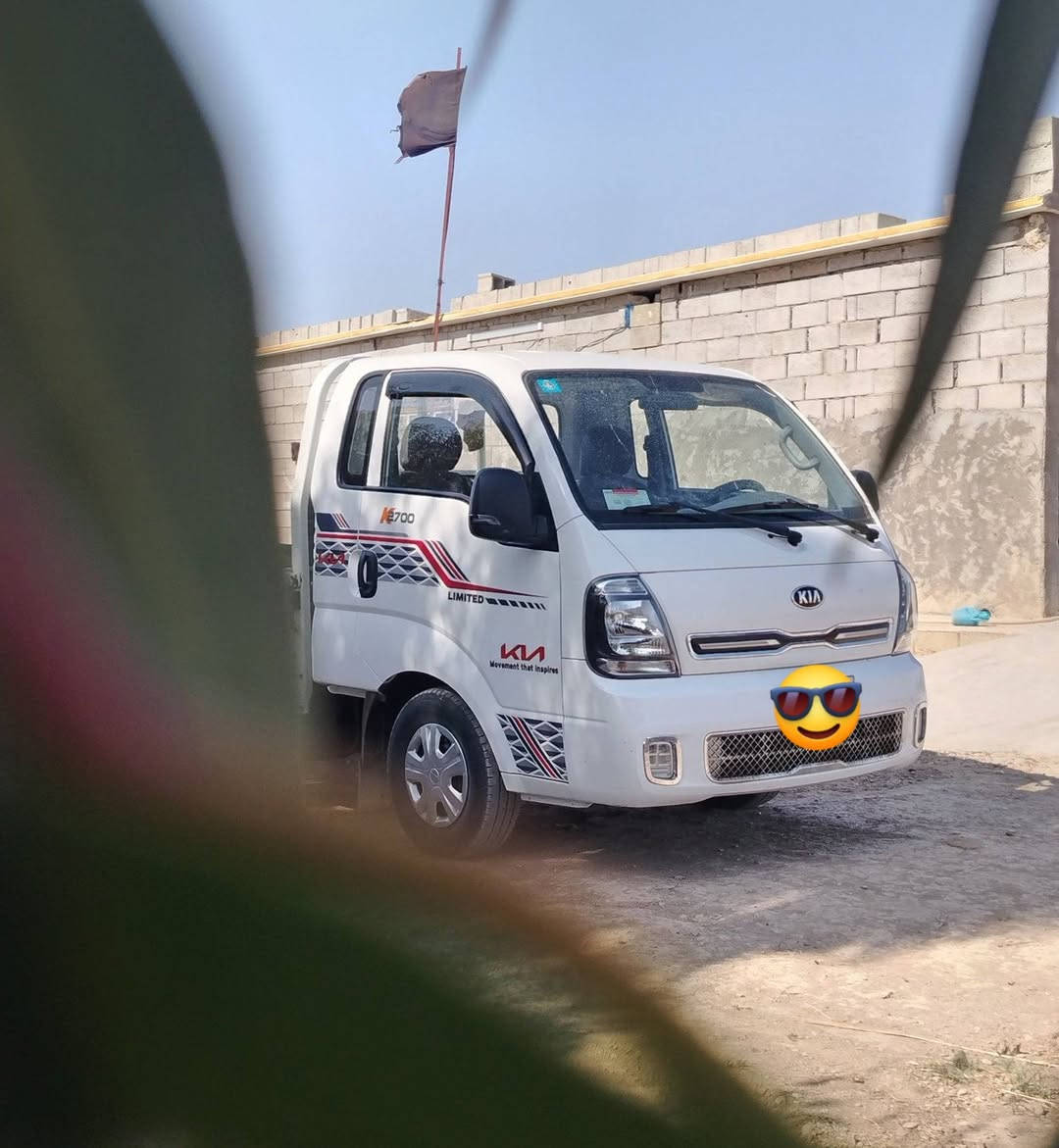سلام عليكم كيا للبيع موديل 22 رقم بغداد انكليزي السياره ماشيه 80 ألف السياره وضع شركه مكفوله كفاله عامه تبريد ثلج محرك كير كله كفاله تريد محجر ب 140 تريد بدون محجر ب 139 وبيها مجال قليل كلش مكاني واسط قريب علا صيطره بغداد واسط 😎 الاتصال *********** أبو يوسف
