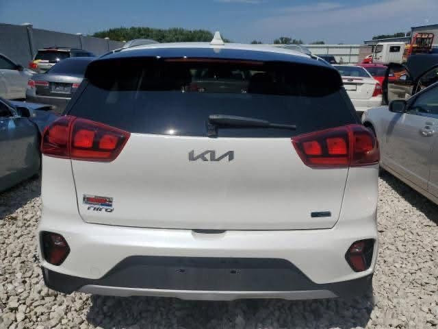 السلام عليكم 🙋🙋‍♂️
كيا نيرو هايبرد موديل 2022 ابيض 

وارد امريكي

اذا تريد سيارة SUV كورية عائلية تجمع بين الفخامة و الأقتصاد ( تفول مرة بالشهر )  

السياره خير من الله نظافه وبيها مواصفات بعد احلا

ماشيه 54 كيلو

 المواصفات 

بصمه

اشاير بالمري 

كشنات جلد و مخمل 

ترحيب دخول 

.نظام ايكو وسبورت قياده

• بطارية ليثيوم

• شاشة كبيرة

• كاميرا خلفية

• حساسات خلفية 

• كراسي تدفئة

 .اتو هولد

رادار امامي

• مانع تصادم

• محدد مسار

• تصحيح مسار

• مثبت سرعة

• مانع انزلاق

• بصمة تشغيل

• بصمة أبواب

كشنات مخمل

• مري رادار

• نقطة عمياء

• شاحن وايرلس 

شاحنة بالكشانات 

• شاشة اعطال

• عداد ديجيتال

• اضوية امامية زنون LED

• اضوية خلفية LED

• كشافات زنون LED

• حساسات إضاءة

• إنارة تلقائية Auto

• نظام صوتي مميز Harmon kardon

• حساسات مطر

• حساسات ضغط هواء الإطارات

‏• GPS

تبريد قطعه

قياده ذاتيه عل الطريق 

تشغيل عن بعد 

• بلوتوث 
• ⁠
• مدخل USB + AUX
.الضرر (صبغ جاملغ امامي يمين بدون ايرباك بدون شواصي بدوون دواخل)

وبيها بعد مواصفات خير من الله 

سعر السياره 140 وبيها  مجال

للاستفسار على  
الرقم : ***********
