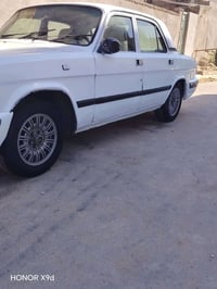 ٢٠٠٣ • مكينة ٢٠٠٠ • دواخل جدد
