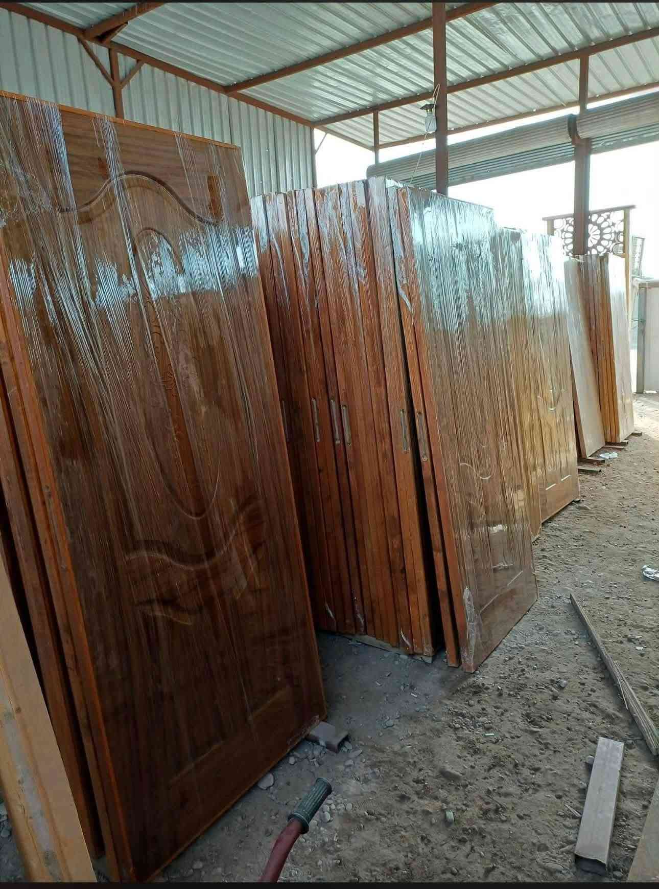 سلام عليكم بيبان خشب وچراحيب
چرجوبه چام 100*270ب 45الف
چرچوبه جاوي 100*270 85الف 
چرچوبه 100*200چام 35الف 
بيبان خشب 50الف 55الف 60 الف ورزاق الله 
بغداد جرف نداف ***********وتساب
