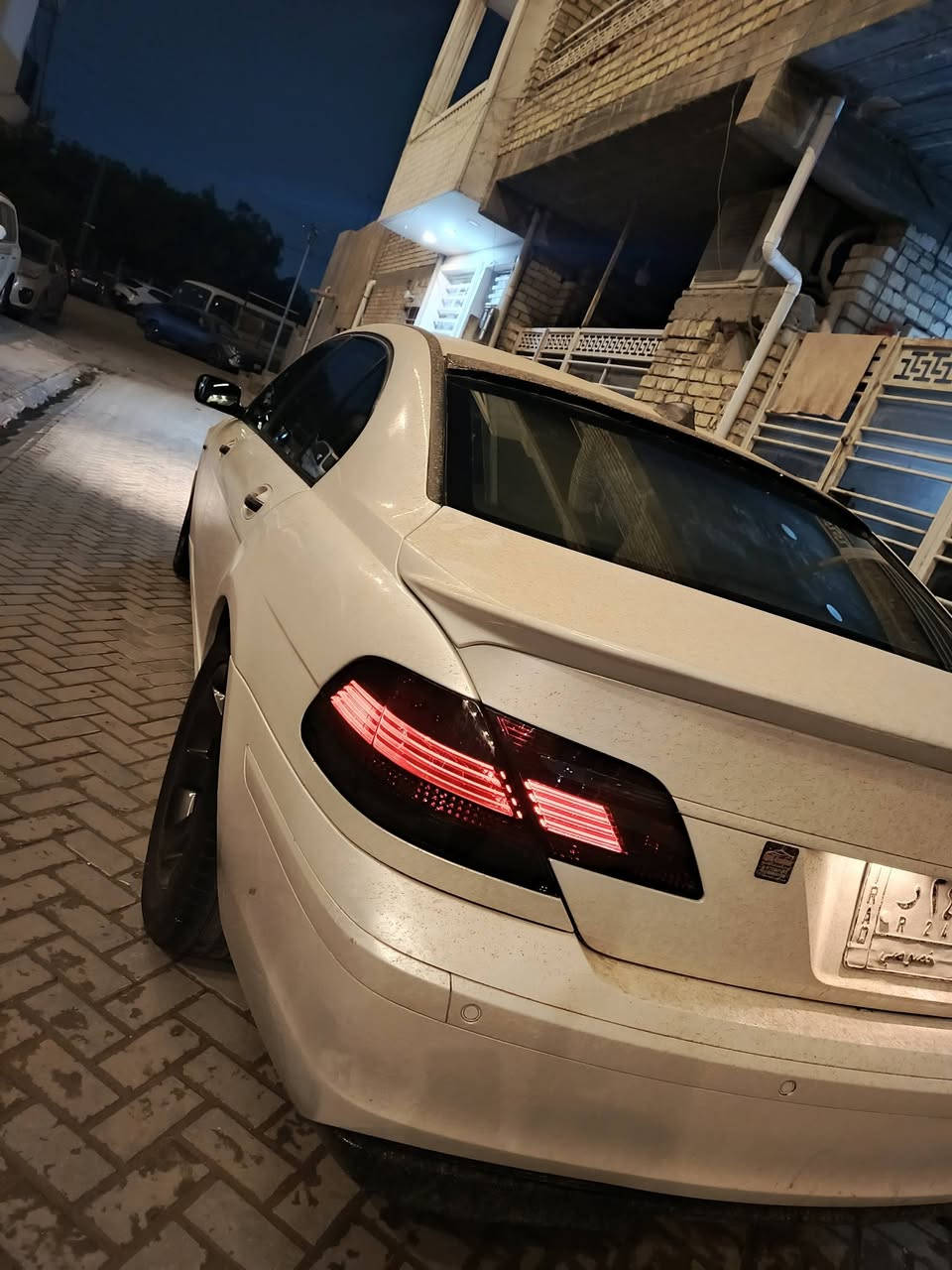 السلام عليكم
بي ام باخرة كت كامل البينا BMW alpina kit خليجي
حجم 730li
6سلندر
موديل 2004 
فول مواصفات
  فتحه سقف 
بيبان شفط صندوك شفط 
بردات كهرباء
صندوك كهرباء
مواصفات الباخرة المعروفه
مكينه كير كفاله شرط
كهربائيات بلاد على وضع الشركة
تخم تاير جديد
تدفئة تبريد شغال بلادي

كفاله من الضربه والعيب الشرعي فقط صبغ جمالية و مغلفهة ابيض لؤلؤي

سيارة جاهزه للأخير ماتصرف عليها
رقم بغداد تحويل ثاني يوم
مكان بغداد البلديات
السعر 120 
اي استفسار

***********
‭***********
