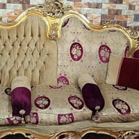 كنب ١٠ مقاعد • حلو • بحاجة ترتيب