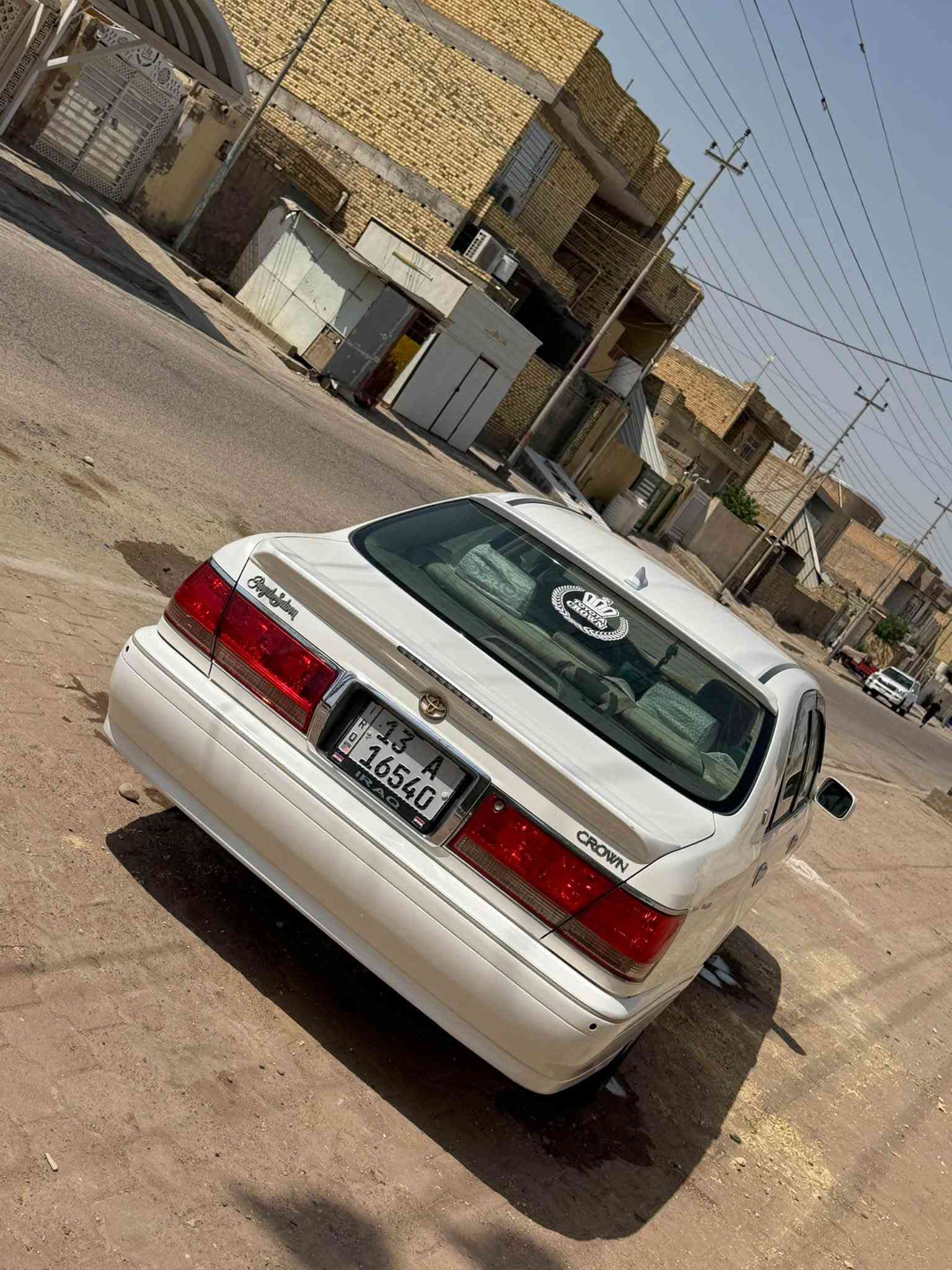 السلام عليكم جنون للبيع 2000 كرستال اصل سياره  أربع دكم فول سياره كفاله عامه من الگص و النقل ومكفوله من العيب الشرعي سياره اجدد من الصوره سياره جاهزه تبريد حداديه جاهزه الأخير السعر 120 وبيها مجال العنوان ميسان العماره التواصل ع الرقم***********. ***********
