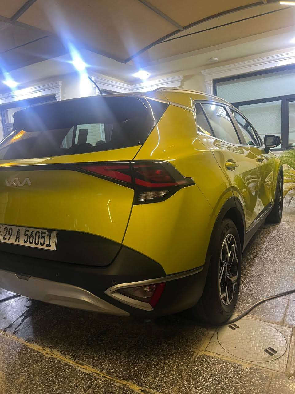 كيا سبورتج خليجي 2023

                               Kia Sportage2023 

لون مميز ✨

ماشيه 42 الف

✨ التفاصيل والمواصفات الكاملة:

محرك 2000 دوش المرغوب 

رادار جانبي مع تحذير صوتي

نظام استشعار الحركة عند فتح الابواب

نظام شحن واير ليس

ايرباك عدد ٦

نظام الاناره الامامي (Boomerang LED DRLs)

حساسات امامي وخلفي 360 درجه

تحكمات ستيرن كامل

كامره خلفيه دواره مع عدة اختيارات للتصوير

انظمه قياده متعدده مجهزه بالسياره

اوتو هولد توقف Auto hold 

شاشة متصلة يوتيوب + ويز و جميع التطبيقات 

السيارة بحالة الوكالة 

***********

📞

مكان السياره بغداد الزعفرانيه

..

السعر ..210 $
