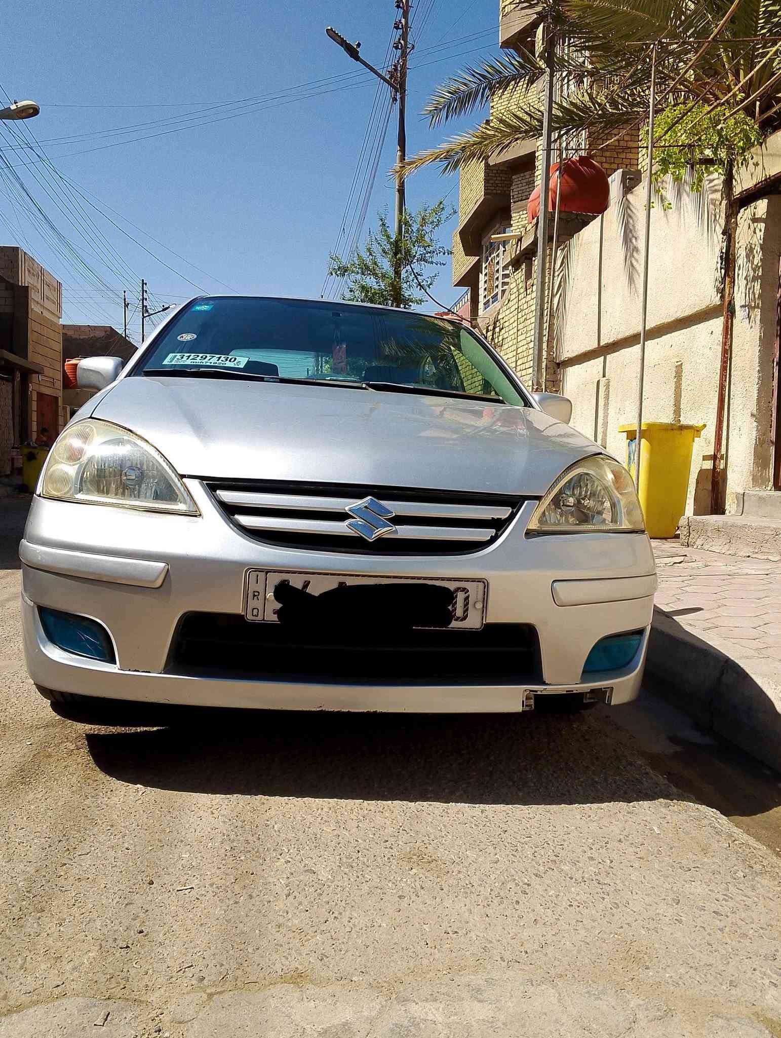 سلام عليكم سياره سازوكي نضيفه كلش او حلوه خير من الله حته تبريده شغال محرك خير من الله محرك بلادي دواخل او خوارج حلوه مصبوغه عام جمليه بس رعيه موجود بل بصره بل كزيزه رقم نكليزي سنويه ال 29 
عنوان كزيزه شارع العريض الرقم ***********
