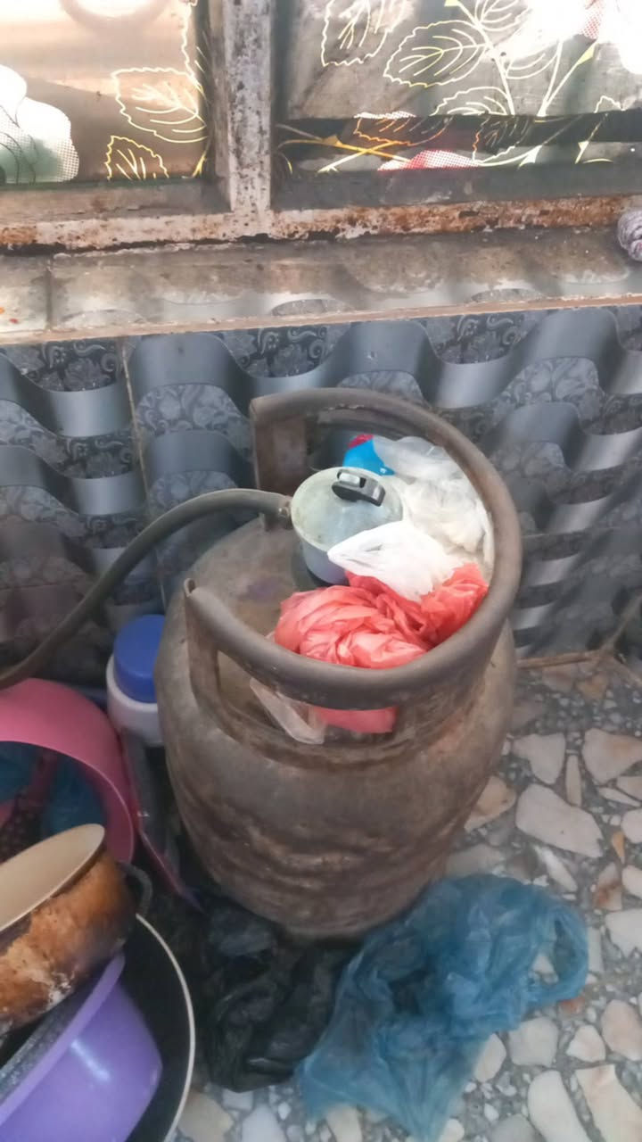 كلهن ب200الف
***********
